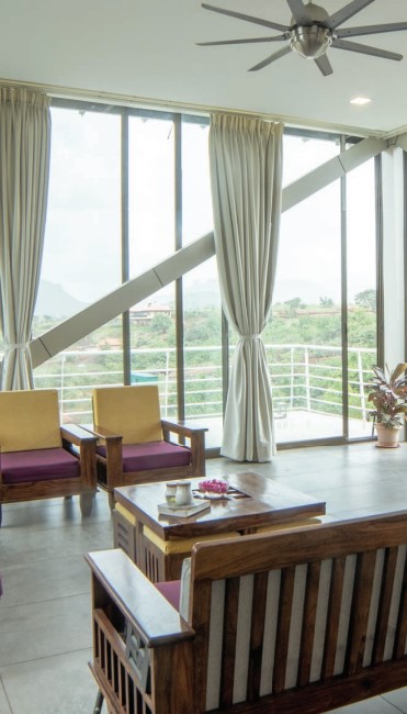 hill-crest-gallery-3