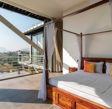 hill-crest-gallery-5