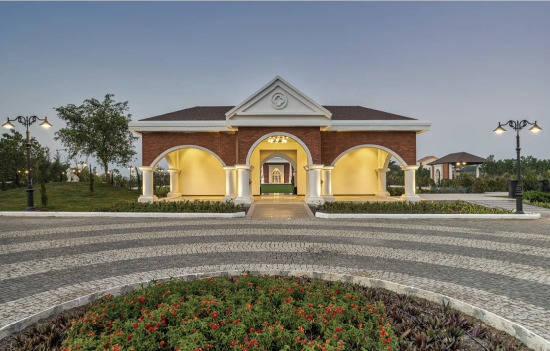 the-turf-slider-image-2